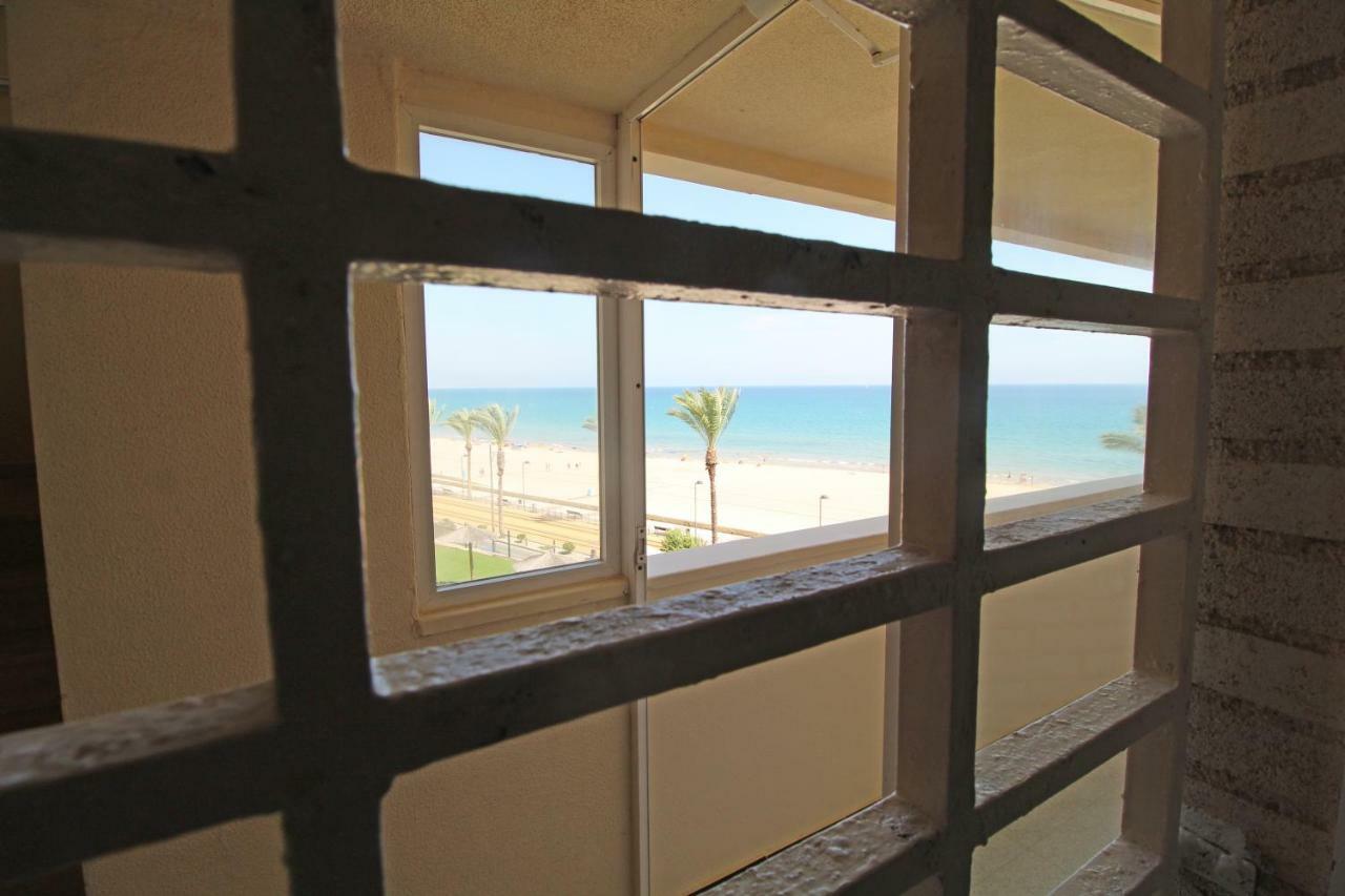 1A Linea Playa San Juan. Vistas. Piscina. Bbq. Gym Lägenhet El Campello Exteriör bild